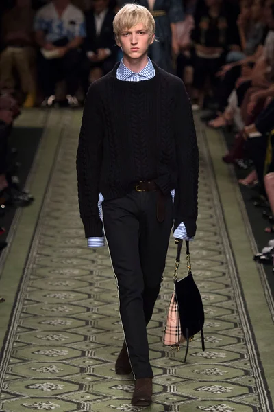 Look 68